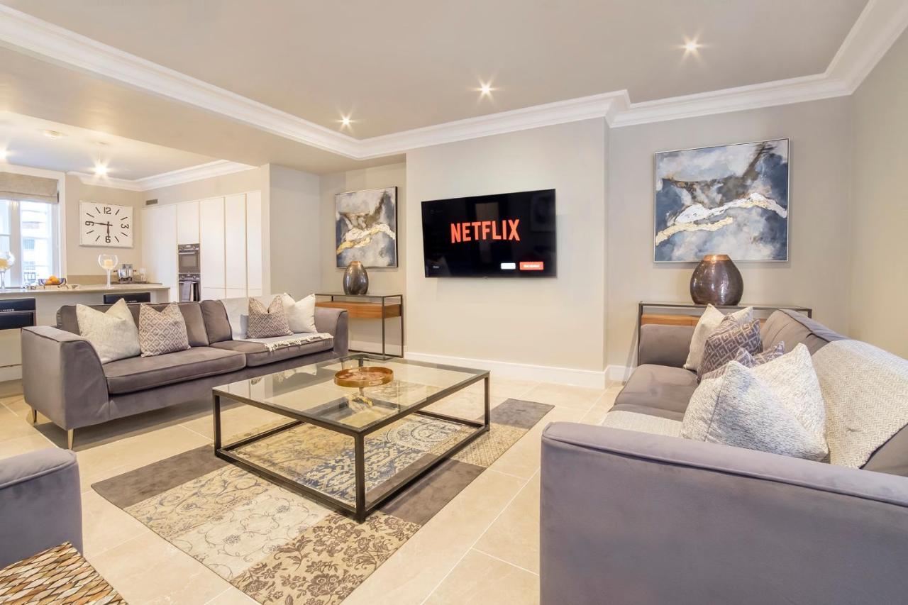 The Presidential Suite, With Free Parking! ヨーク エクステリア 写真